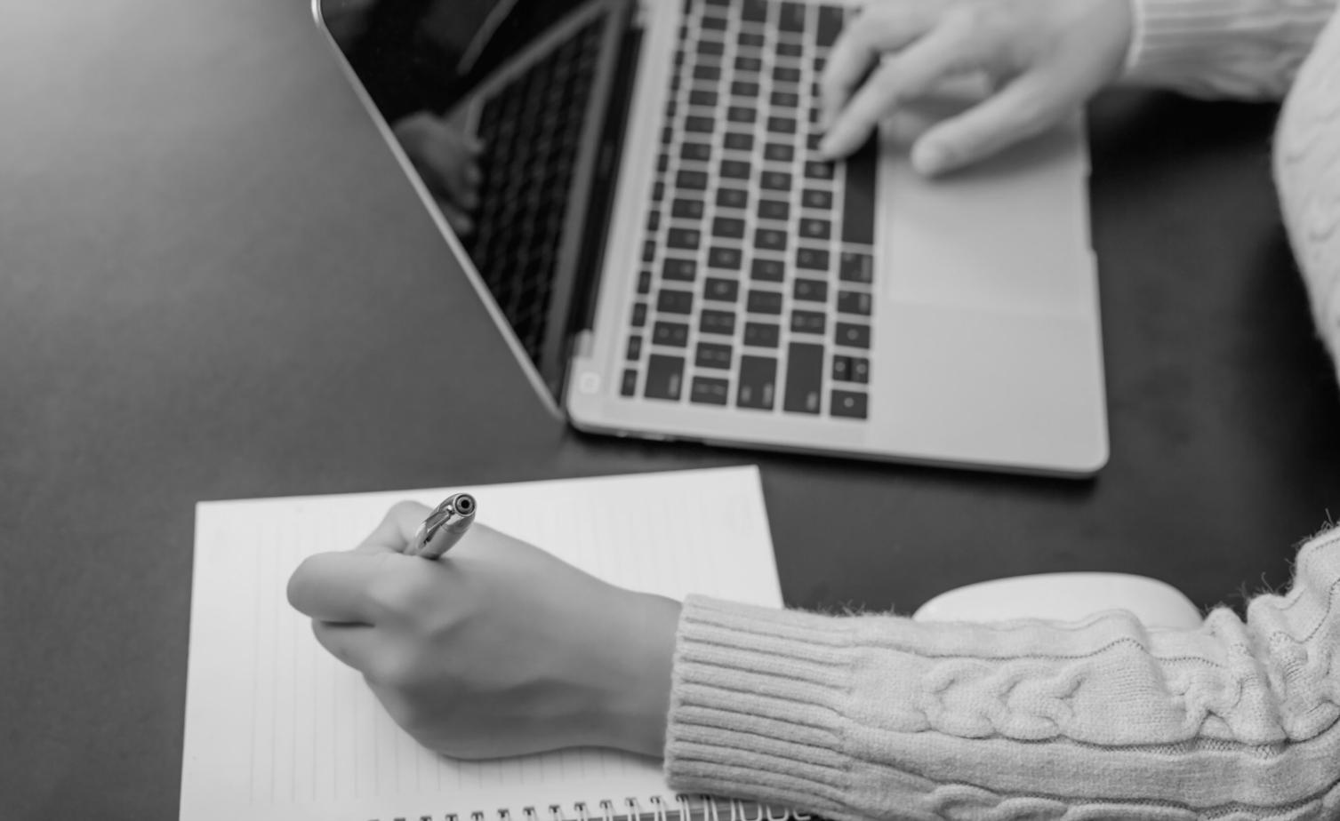 Suasana kantor Woxen di Surakarta yang modern dan nyaman untuk konsultasi investasi